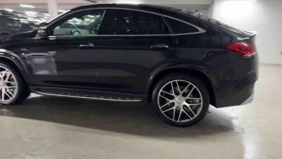 More views of Mercedes-Benz GLE