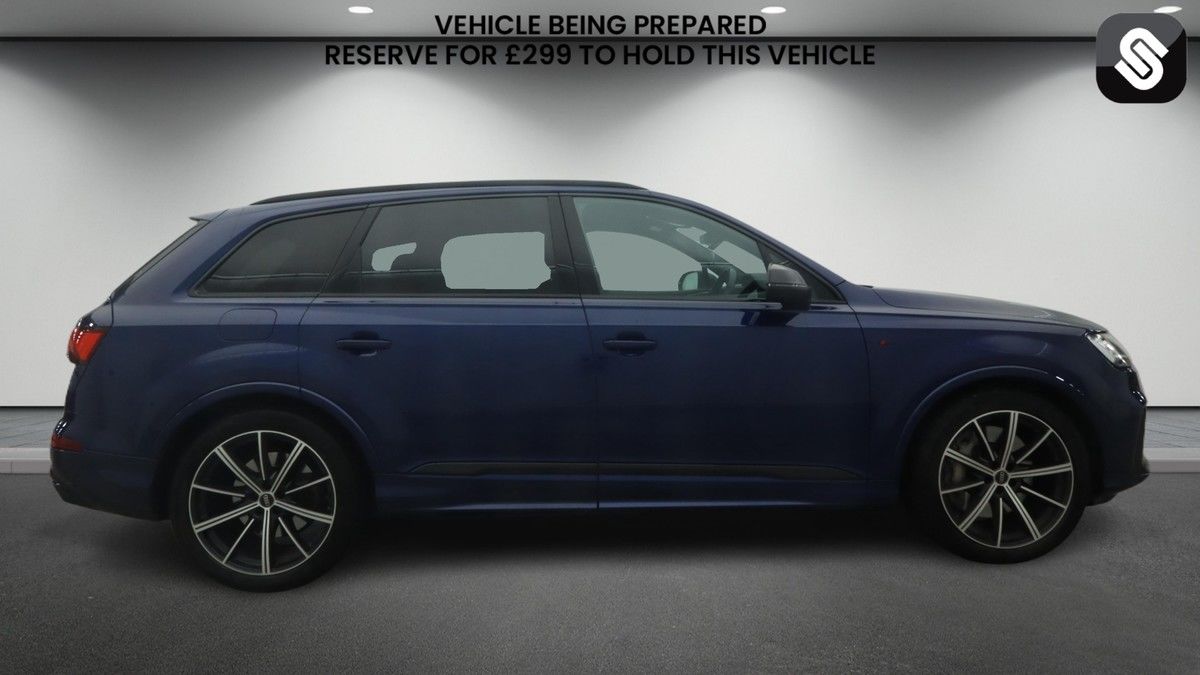 Audi Q7 Image 5