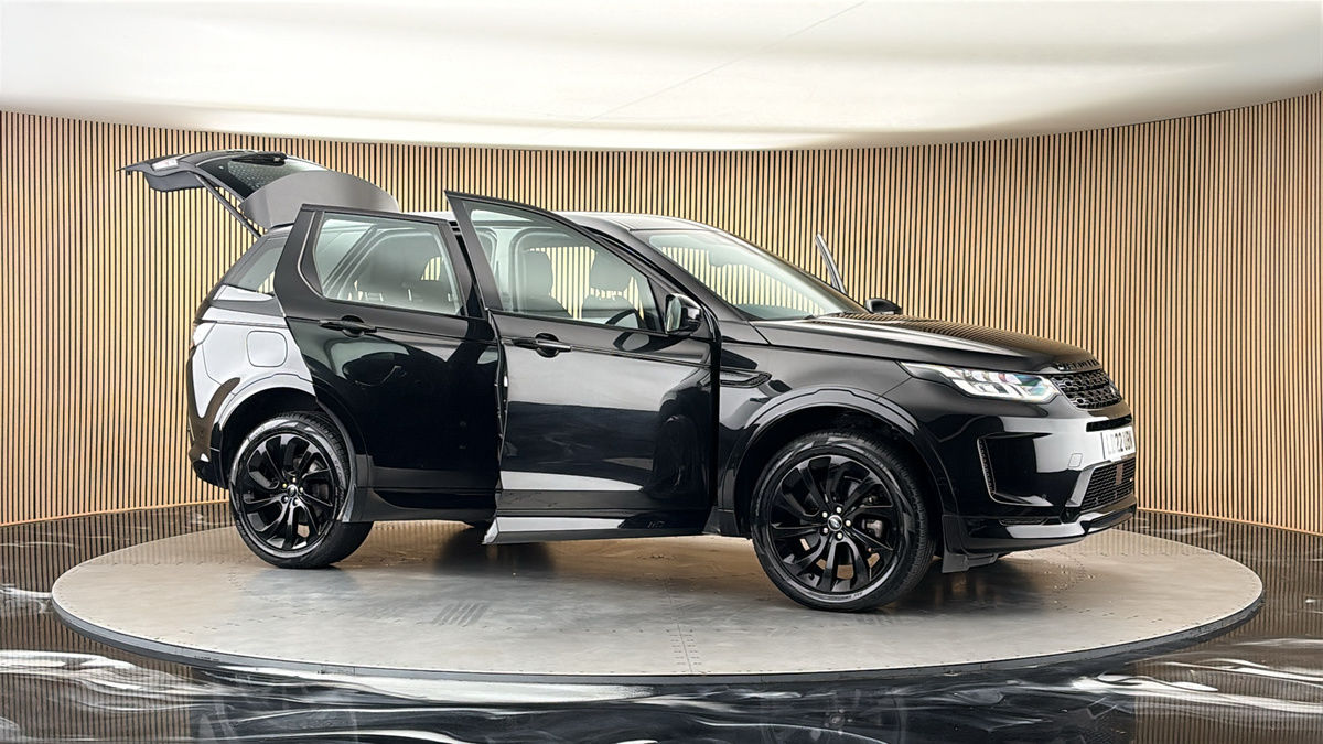 More views of Land Rover Discovery Sport