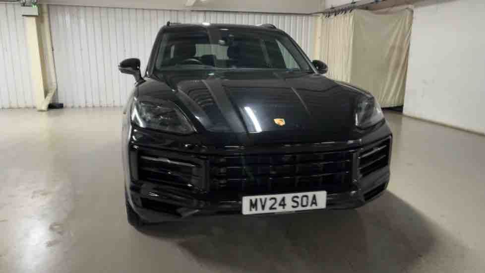 More views of Porsche Cayenne