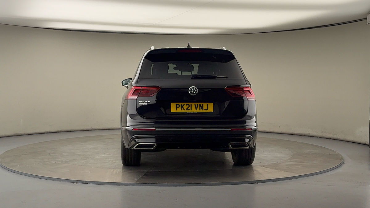 More views of Volkswagen Tiguan Allspace