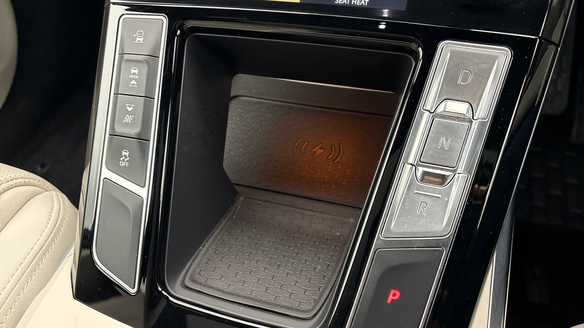 Jaguar I-PACE Image 28