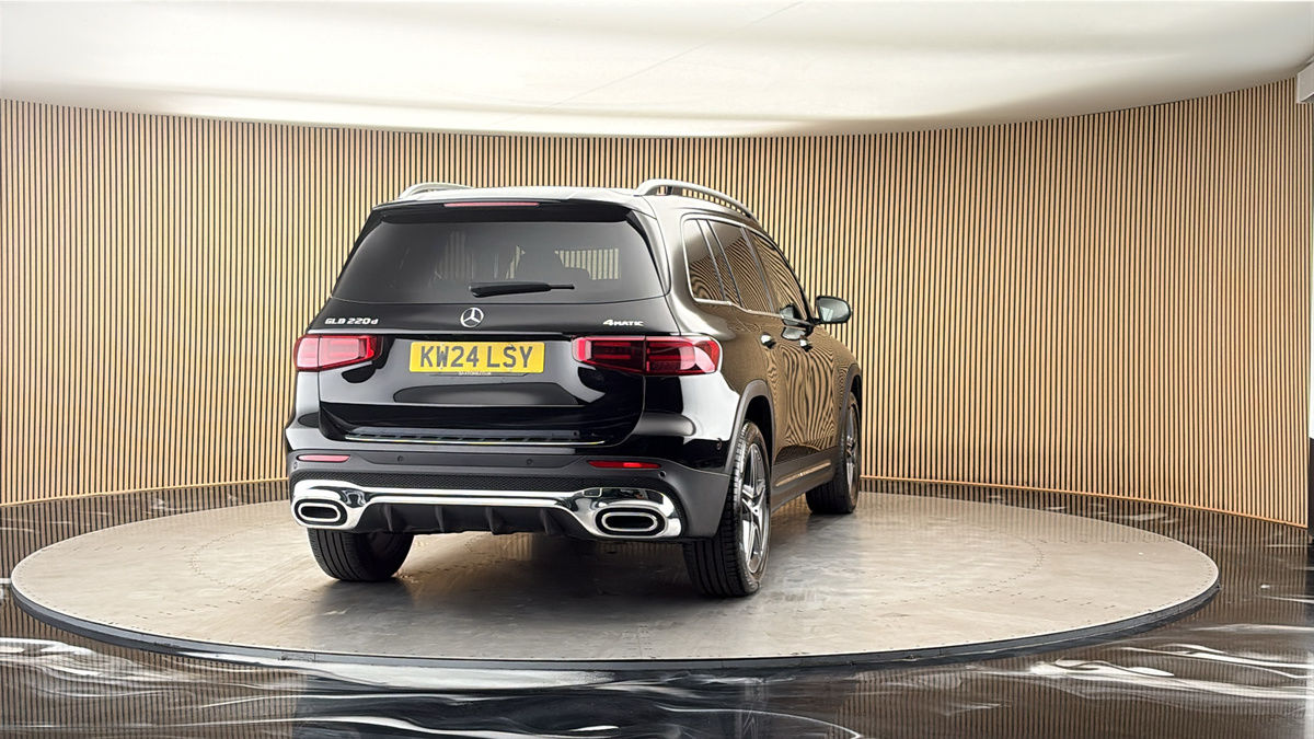 More views of Mercedes-Benz GLB