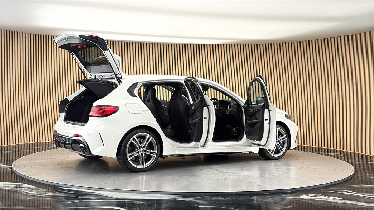 More views of BMW 1 Series