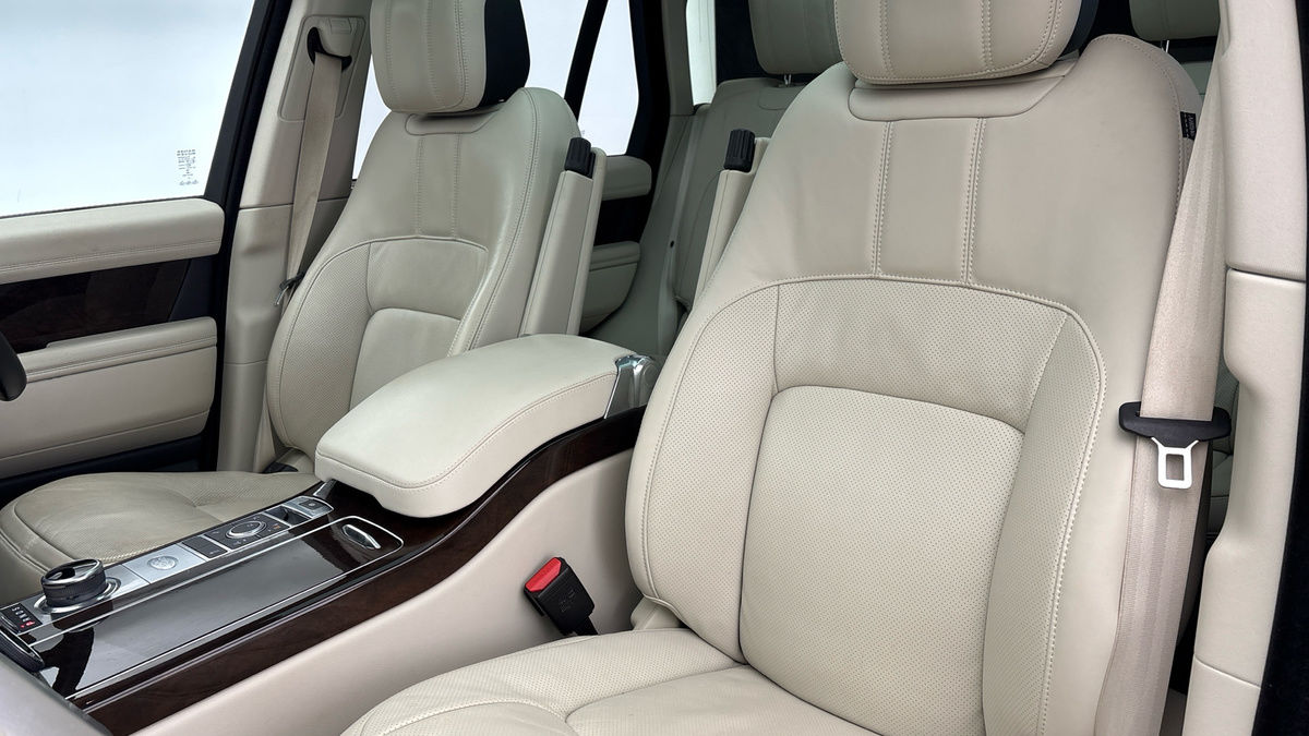 Land Rover Range Rover Image 7