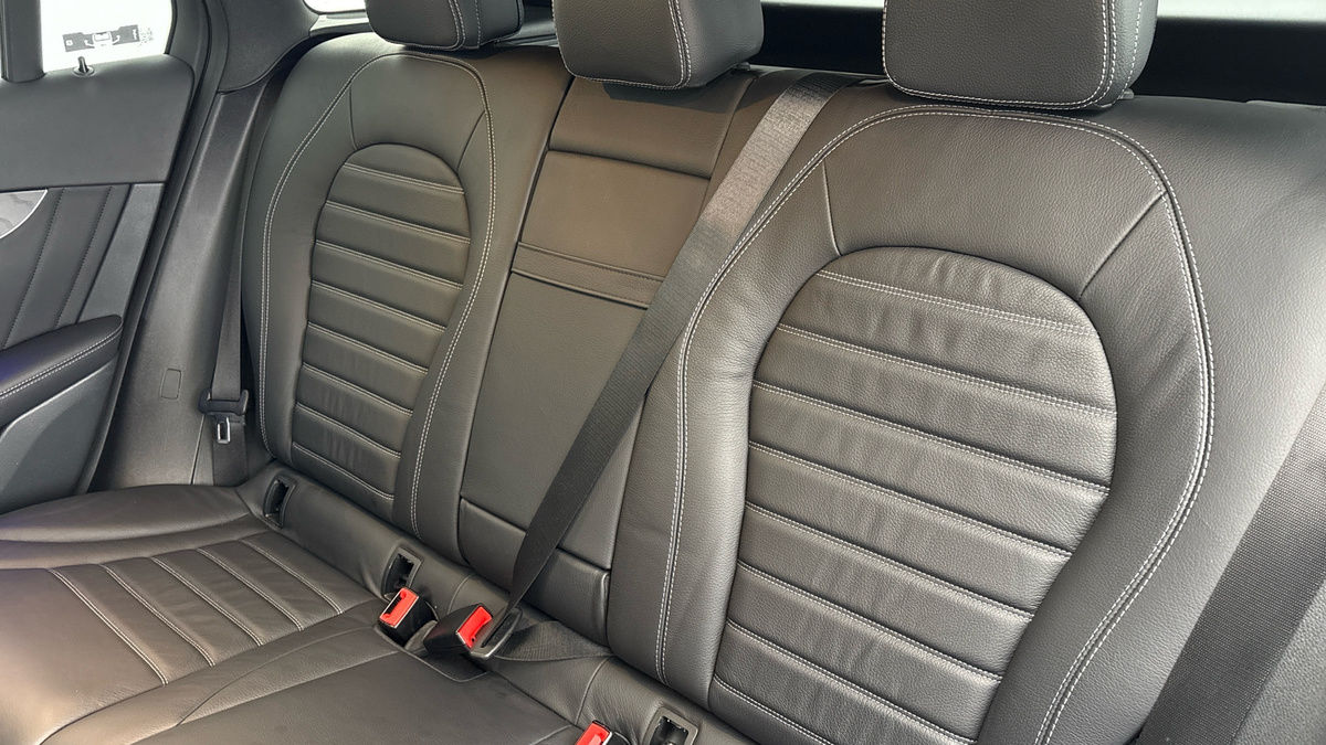 Mercedes-Benz GLC Image 8