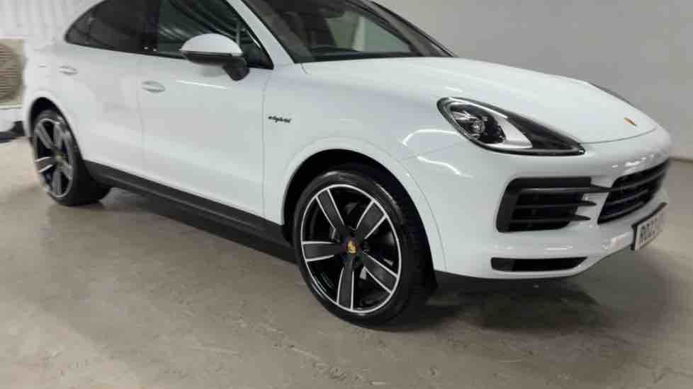 More views of Porsche Cayenne
