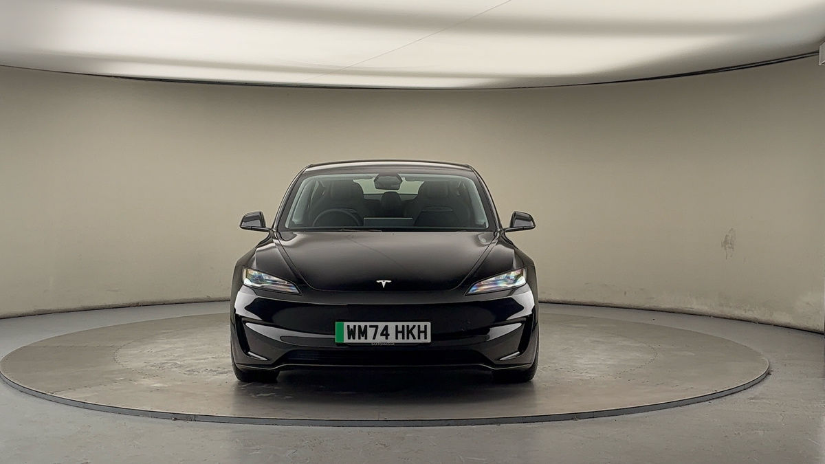 Tesla Model 3 Image 5