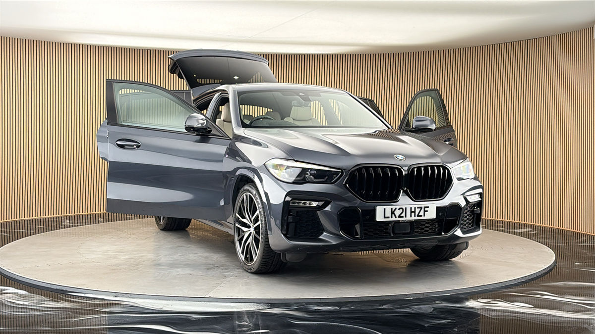 More views of BMW X6
