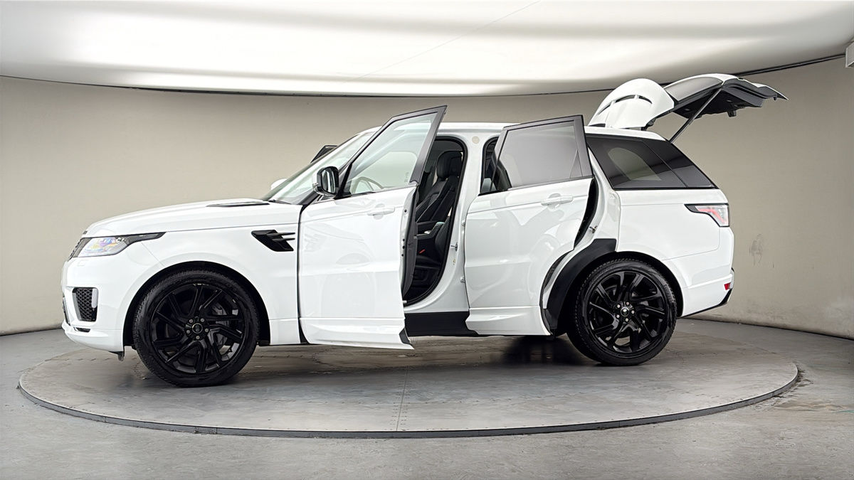 More views of Land Rover Range Rover Sport