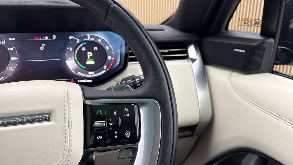 Land Rover Range Rover Image 14