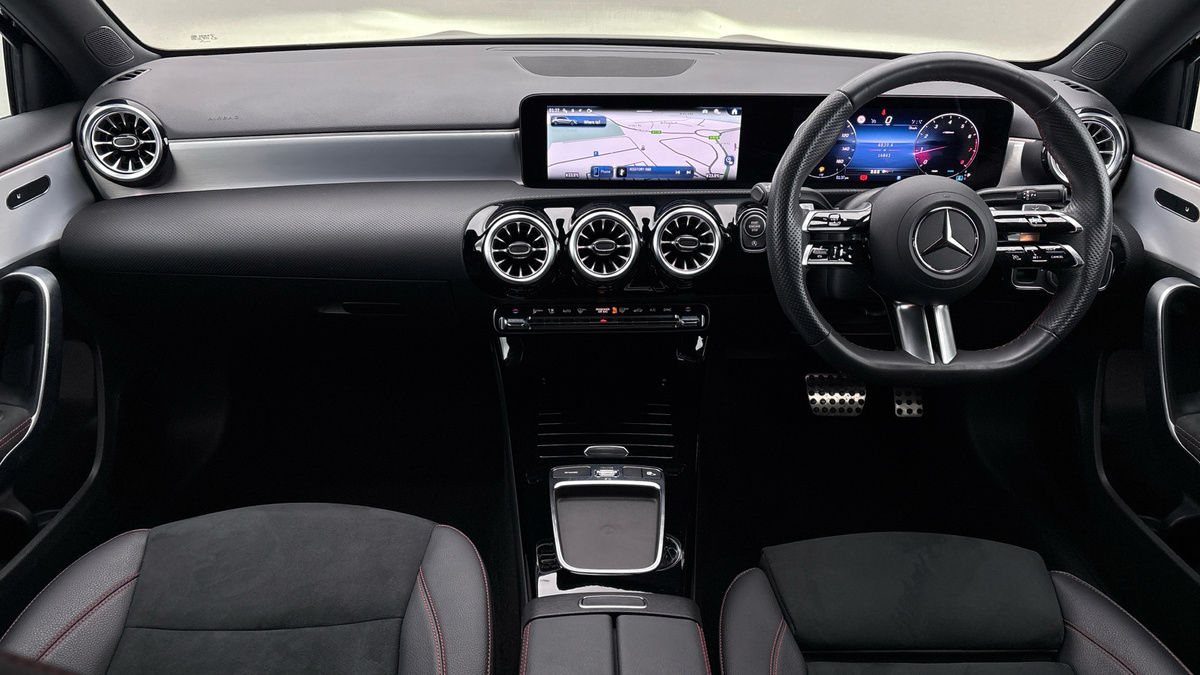 Mercedes-Benz A Class Image 12