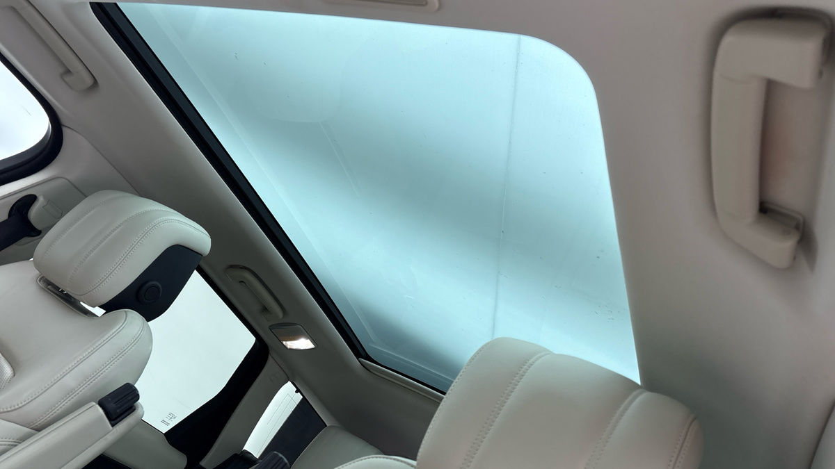 Land Rover Range Rover Sport Image 6