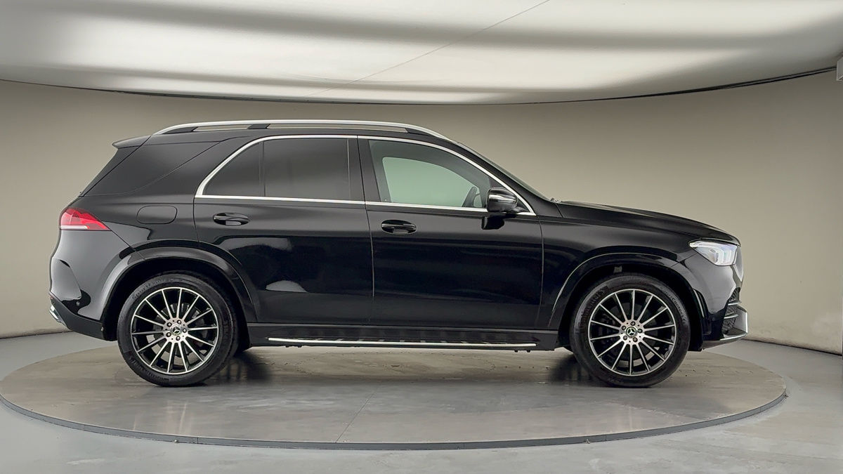 Mercedes-Benz GLE Image 16