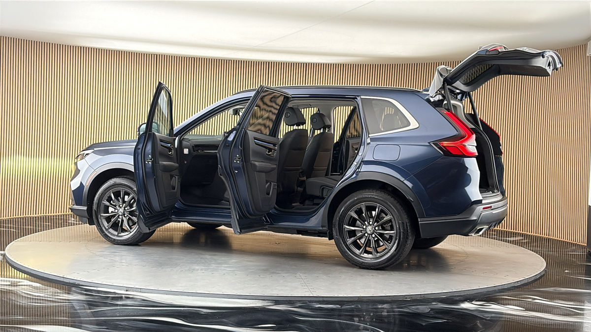 More views of Honda CR-V