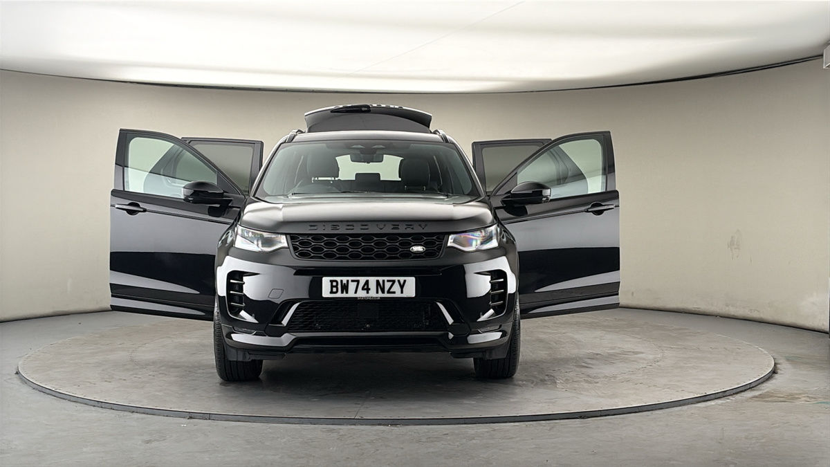 More views of Land Rover Discovery Sport