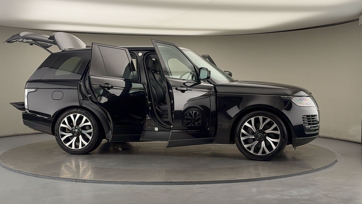 More views of Land Rover Range Rover