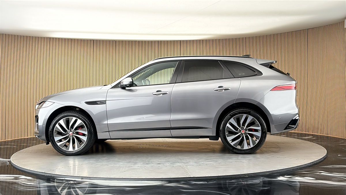 More views of Jaguar F-PACE