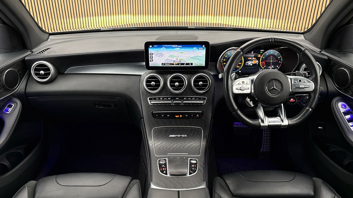 Mercedes-Benz GLC Image 12