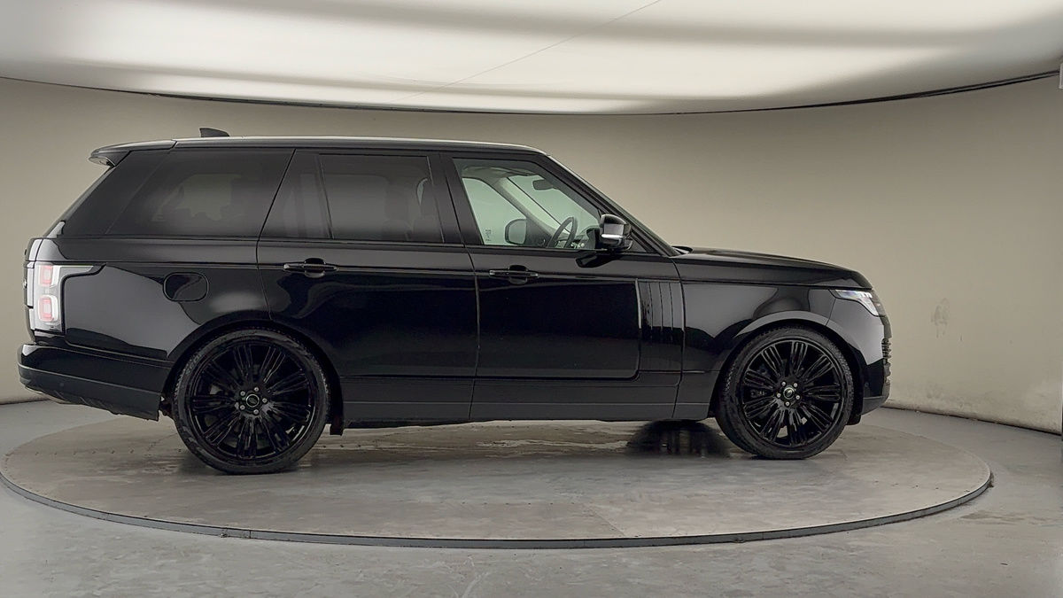 More views of Land Rover Range Rover