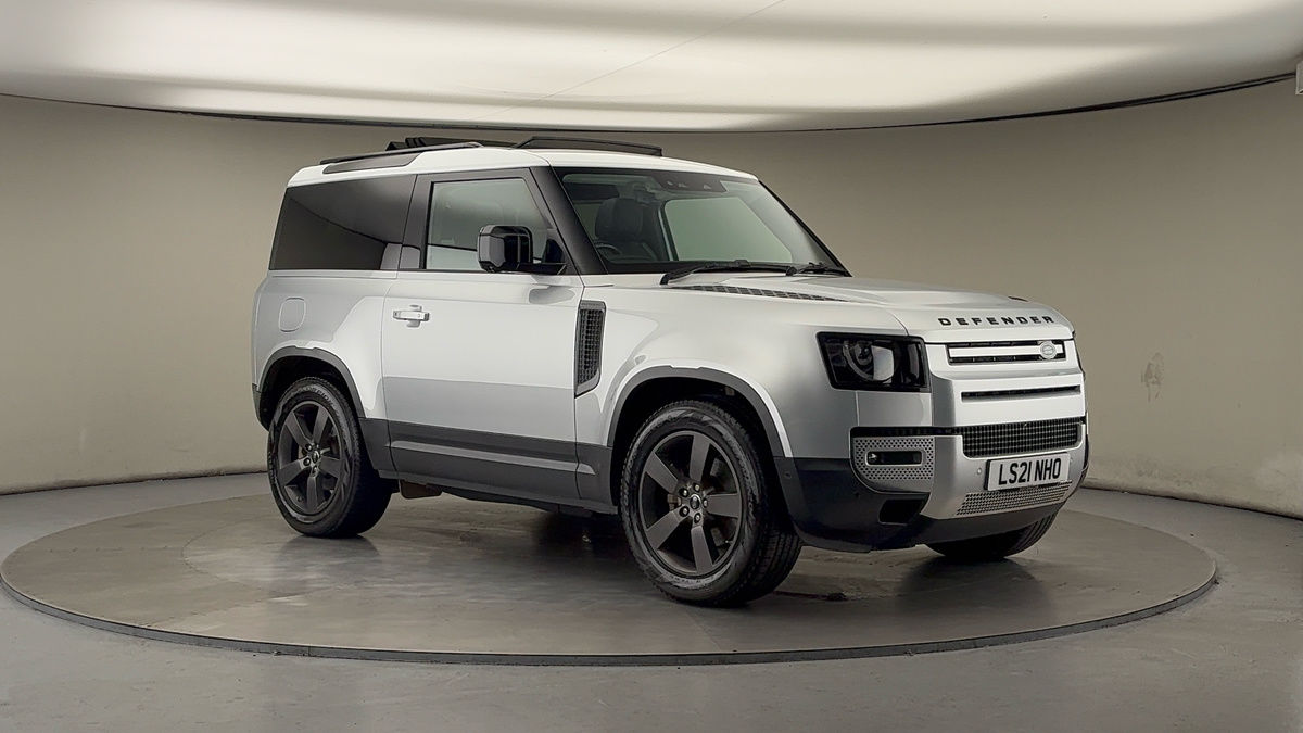 More views of Land Rover Defender 90