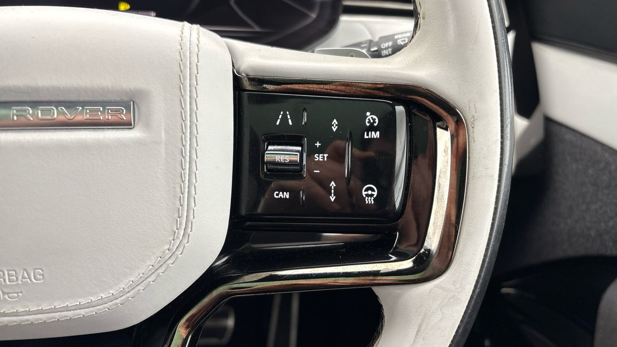 Land Rover Range Rover Sport Image 14