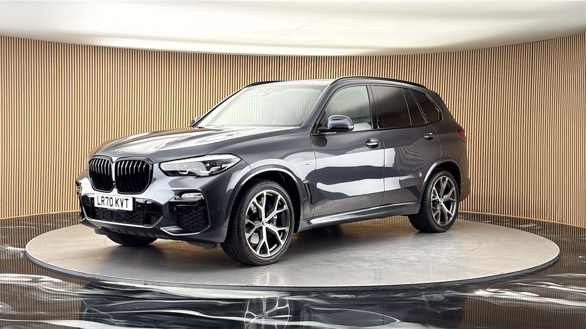 BMW X5 Image 20