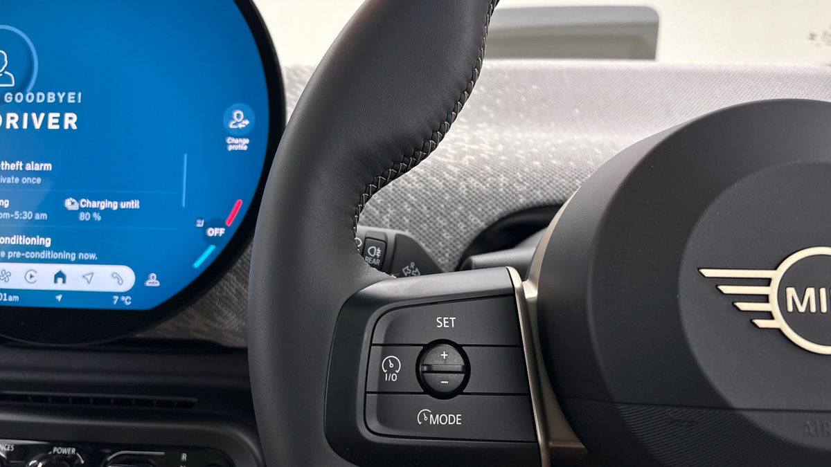 MINI Electric Cooper Image 14