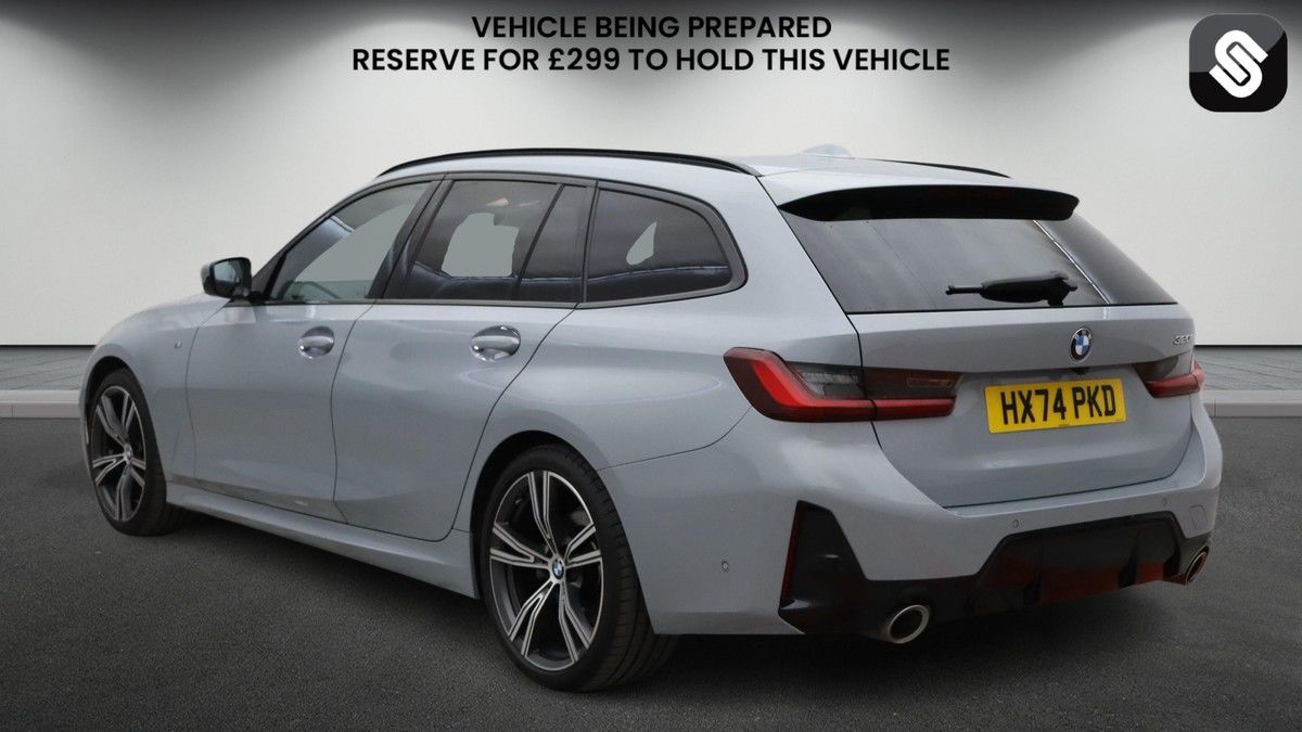 BMW 3 Series Image 3