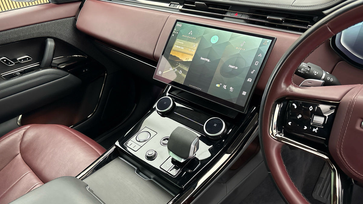 Land Rover Range Rover Sport Image 18