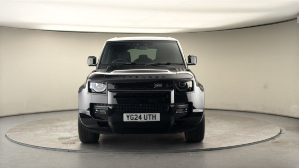 Land Rover Defender 110 Image 3