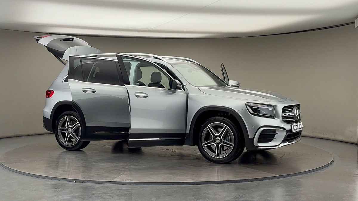 More views of Mercedes-Benz GLB