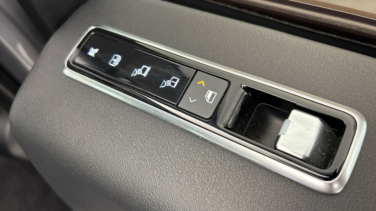 Land Rover Range Rover Image 30