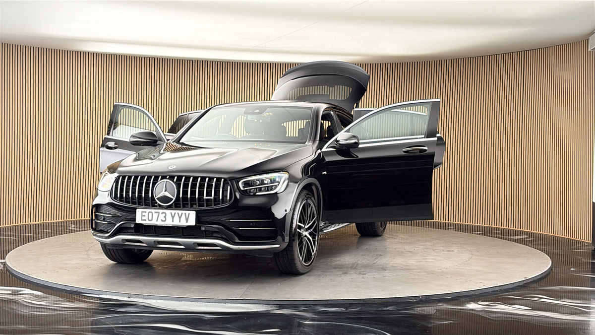 More views of Mercedes-Benz GLC