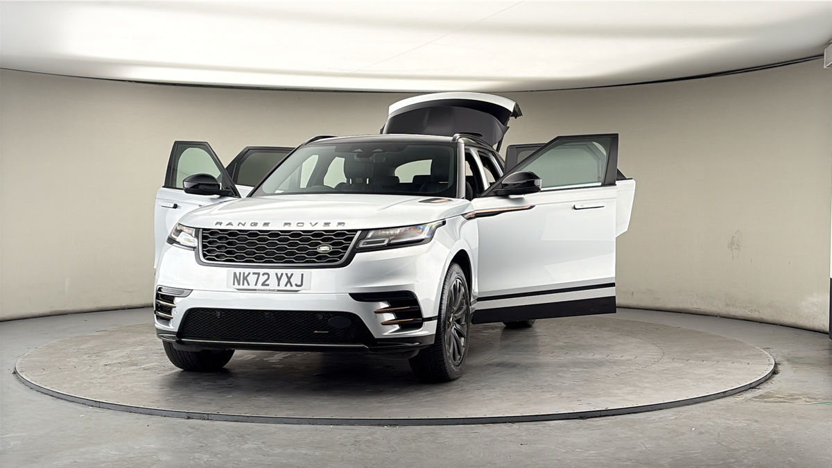 More views of Land Rover Range Rover Velar