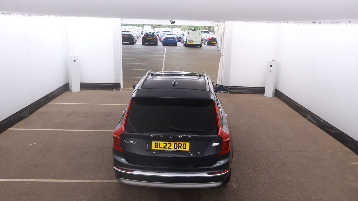 Volvo XC90 Image 8