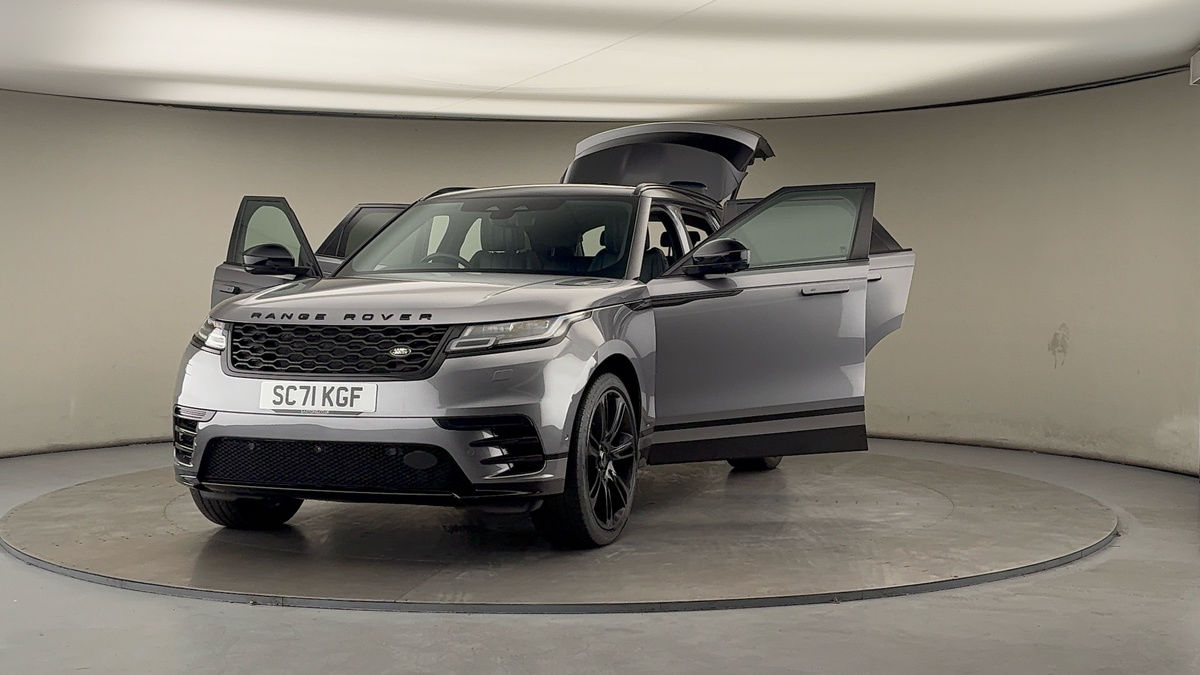 More views of Land Rover Range Rover Velar