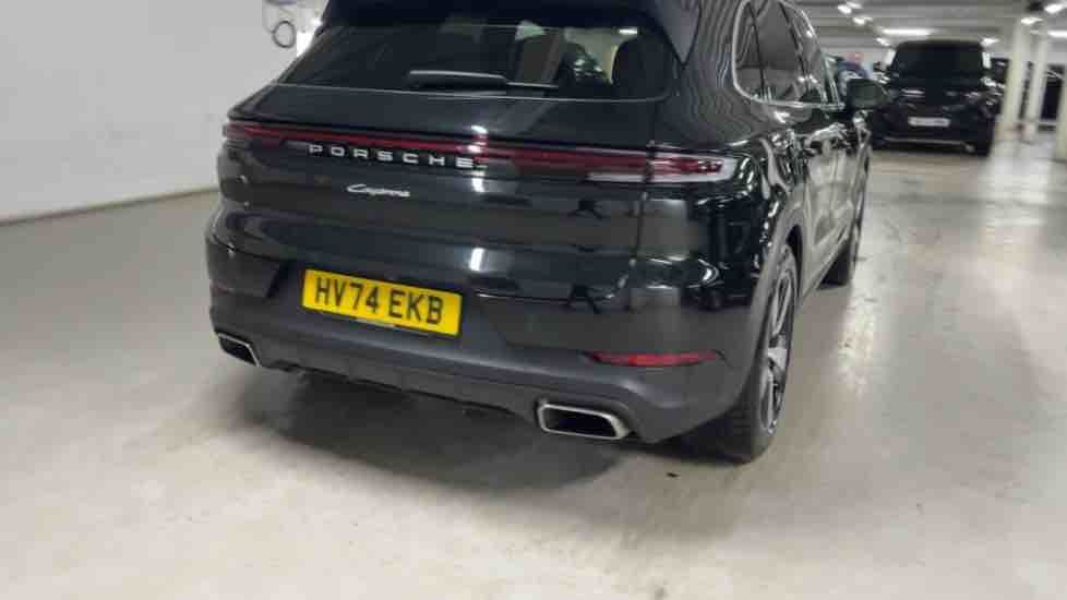 More views of Porsche Cayenne