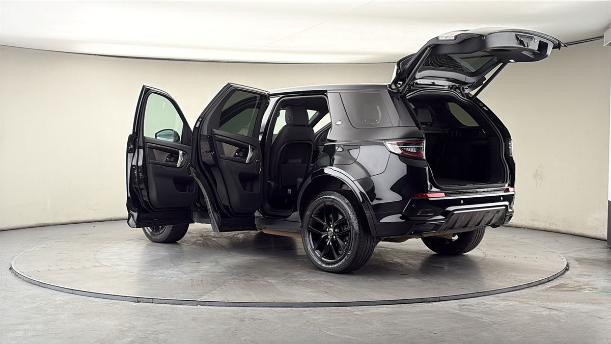 More views of Land Rover Discovery Sport