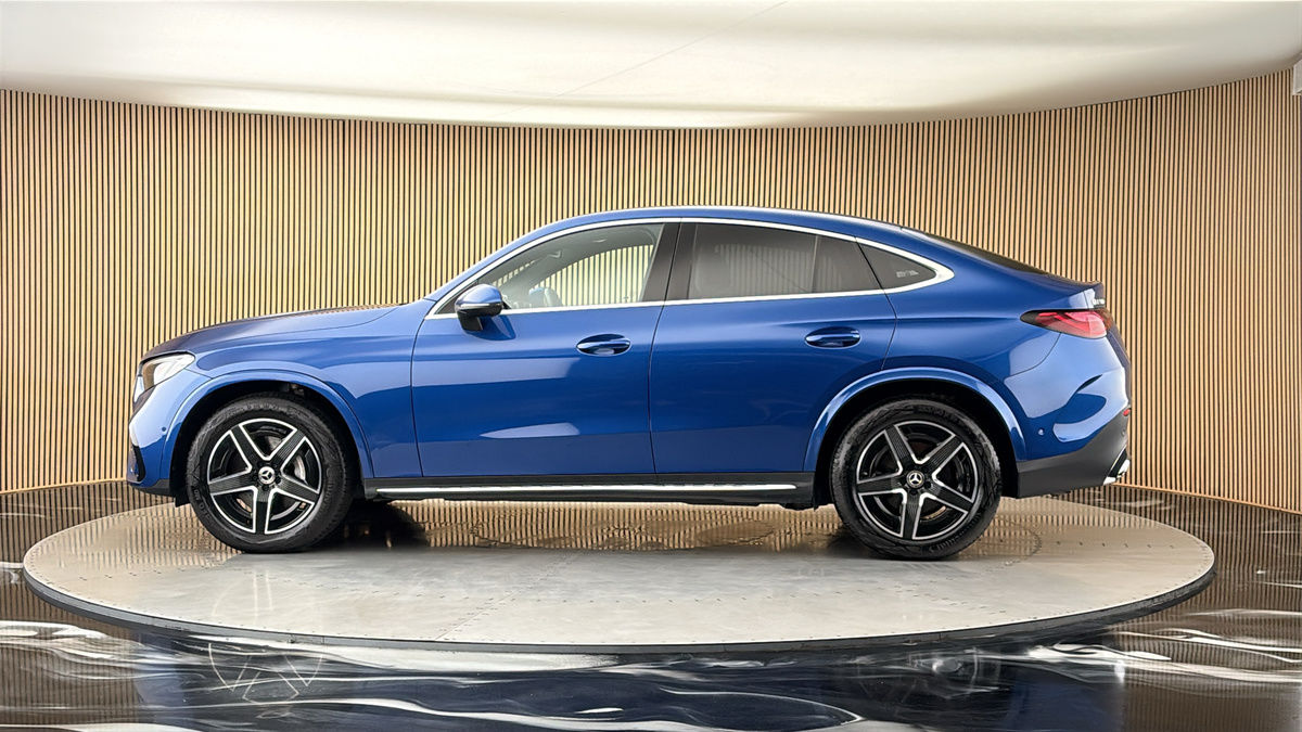 More views of Mercedes-Benz GLC