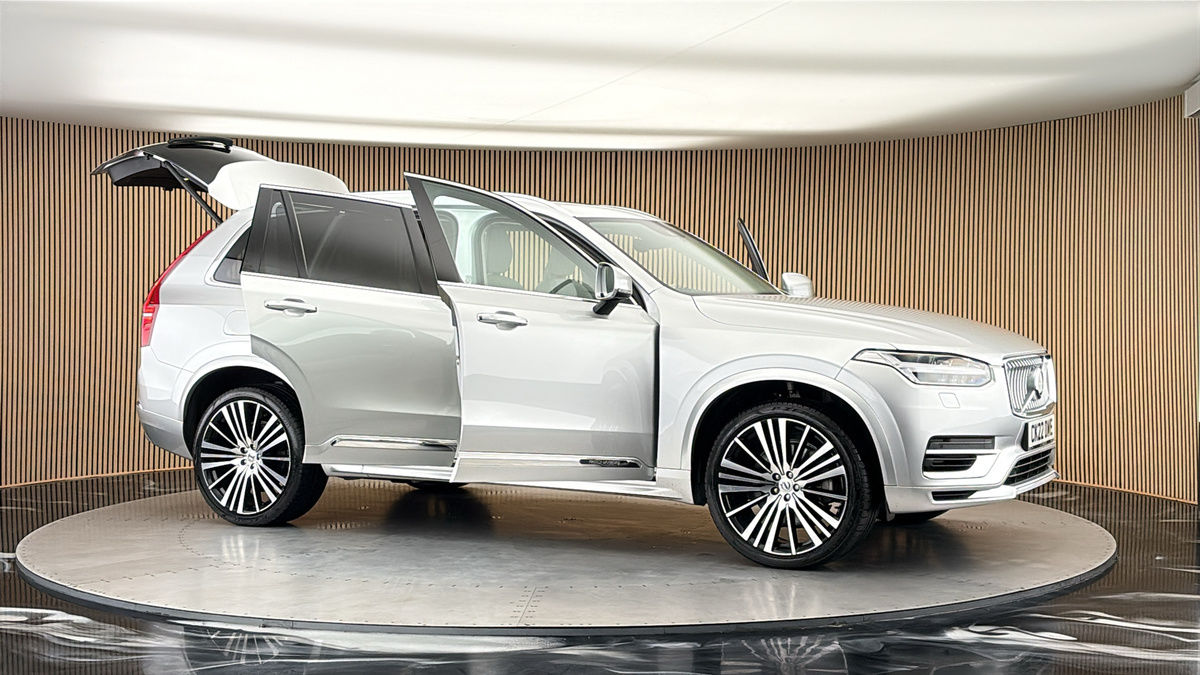 More views of Volvo XC90