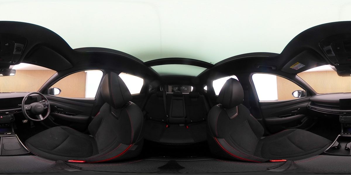 More views of Hyundai TUCSON