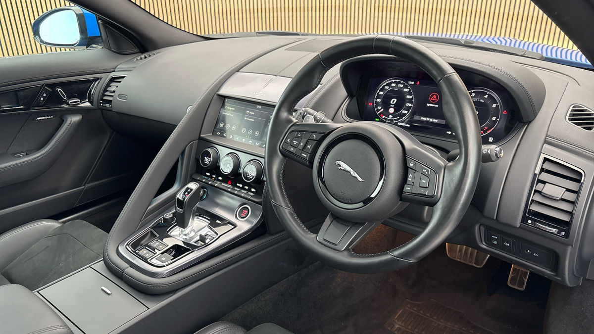 Jaguar F-Type Image 5