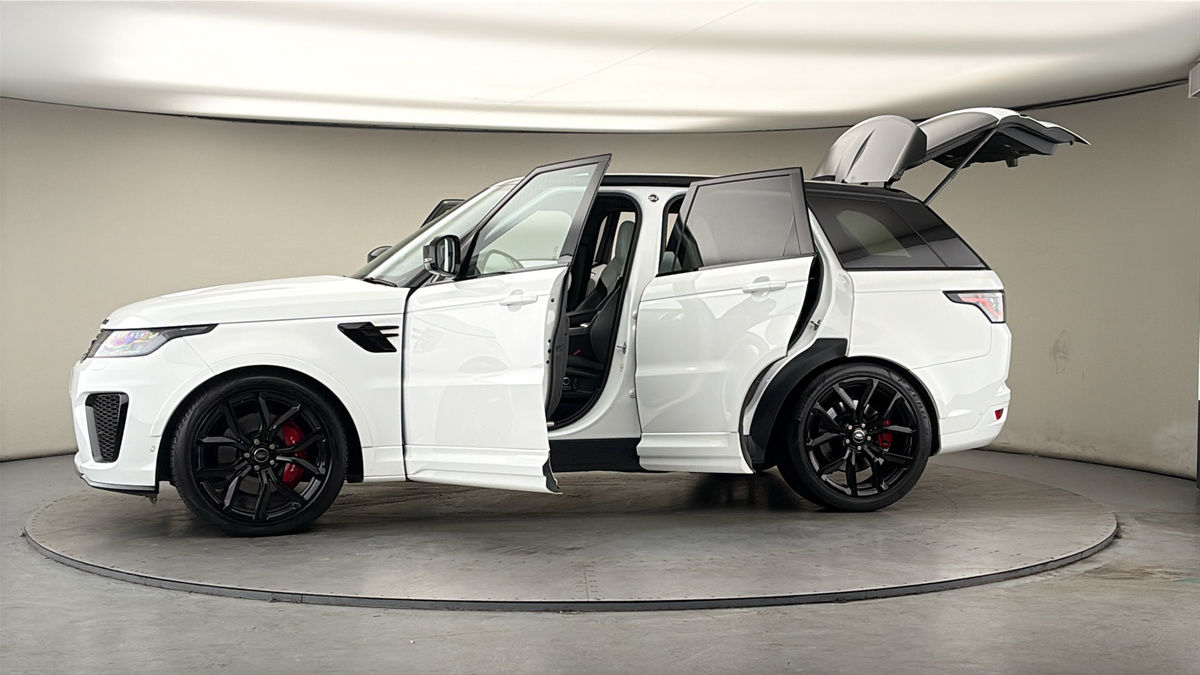 More views of Land Rover Range Rover Sport