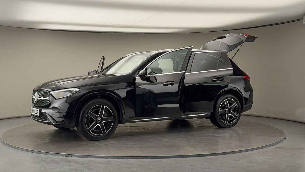 More views of Mercedes-Benz GLC