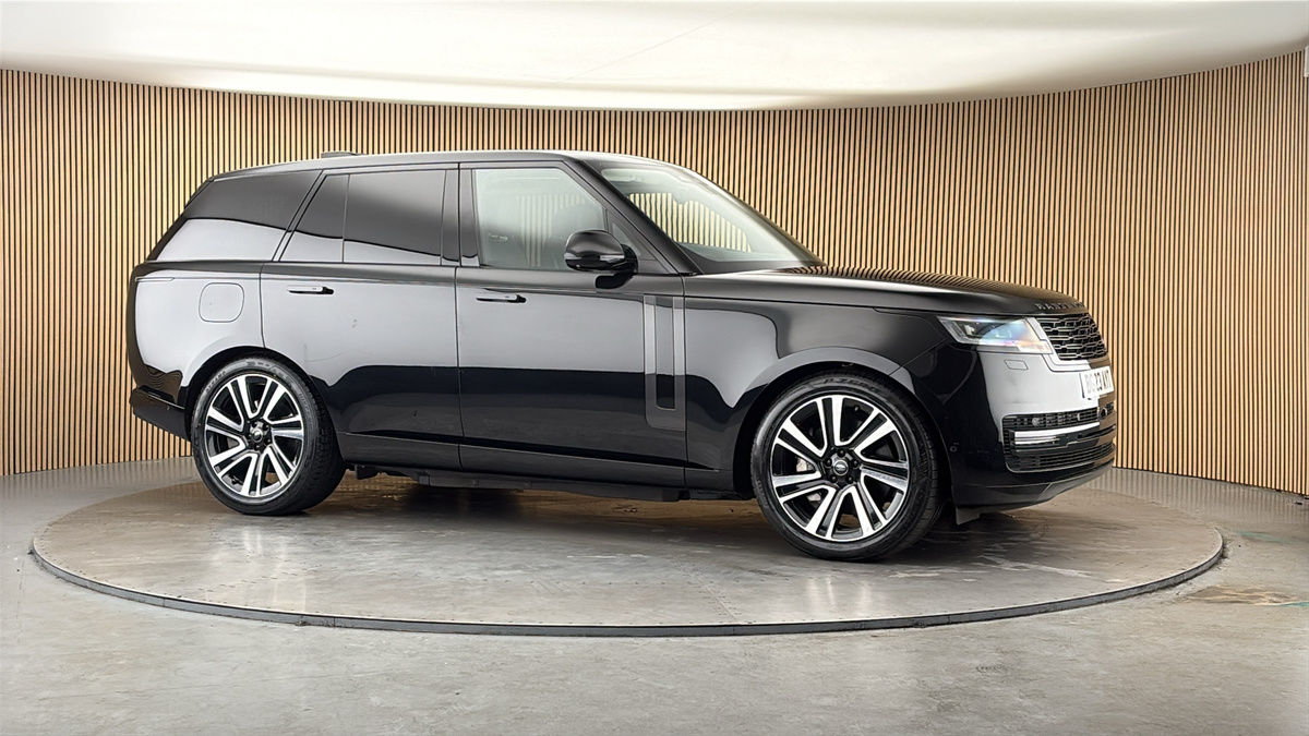 More views of Land Rover Range Rover