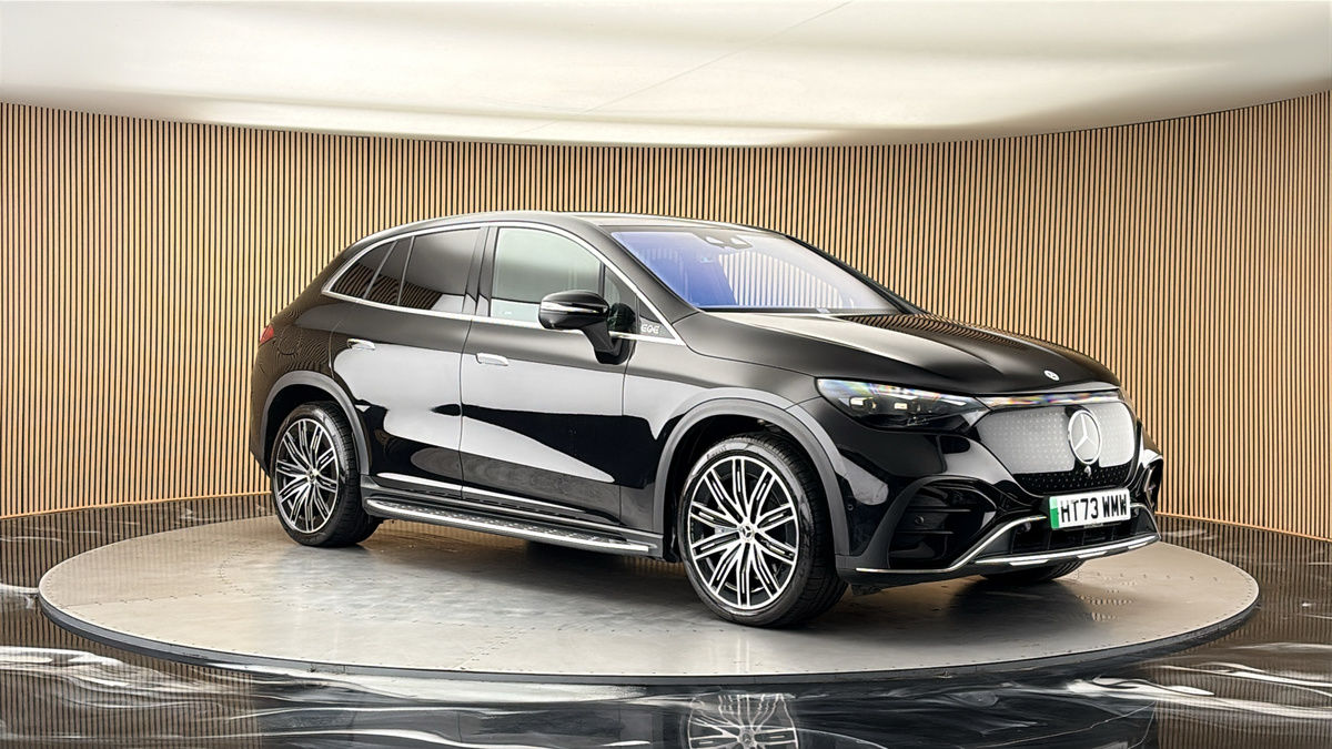 More views of Mercedes-Benz EQE