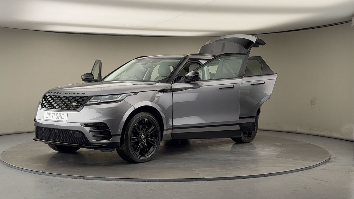 More views of Land Rover Range Rover Velar