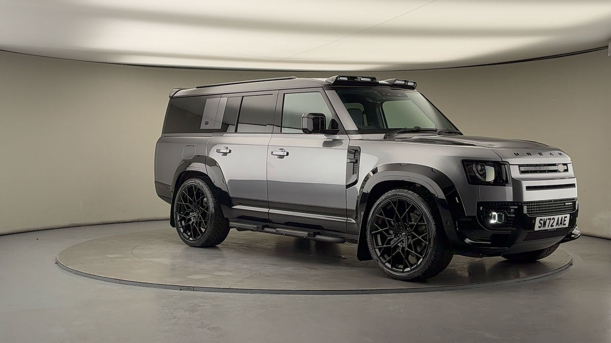 More views of Land Rover Defender 130