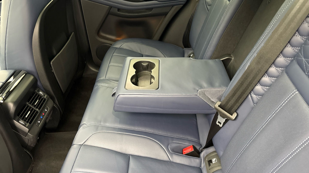 Land Rover Range Rover Evoque Image 9